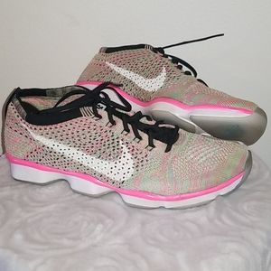 Multicolored Fly Knit Zoom Agility
